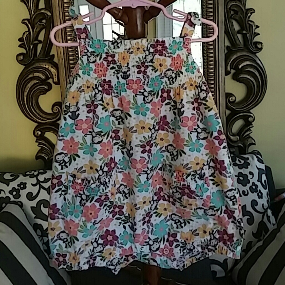IEC.  Gymboree rumper. Floral theme.  Size 2T.